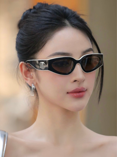 Kính râm nữ